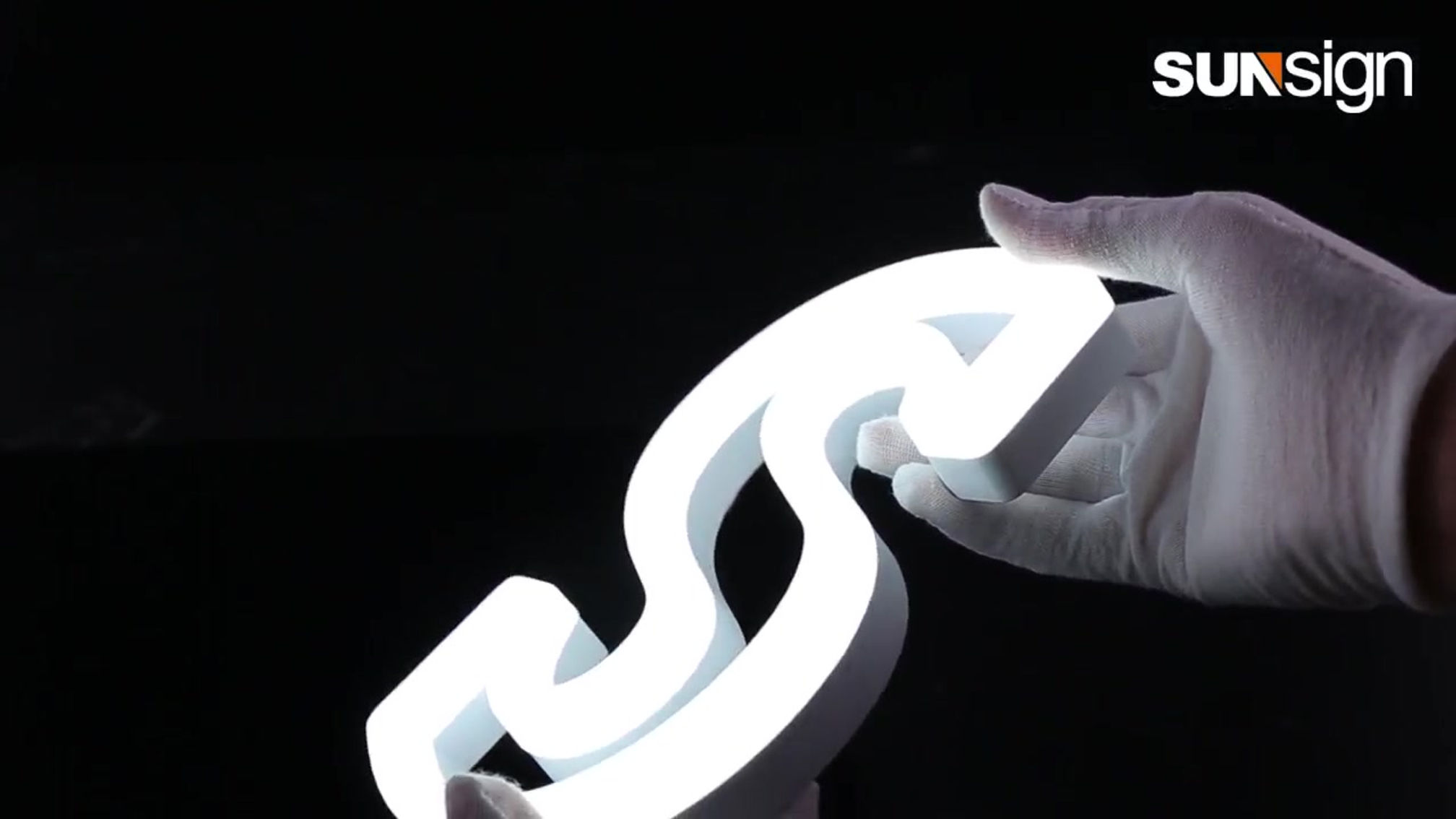 ACRYLIC LED NEON LETTERS